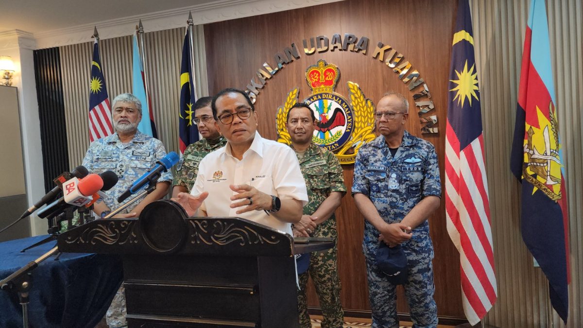 全（已签发）：Aerotree诉政府，国防部长说必反击。