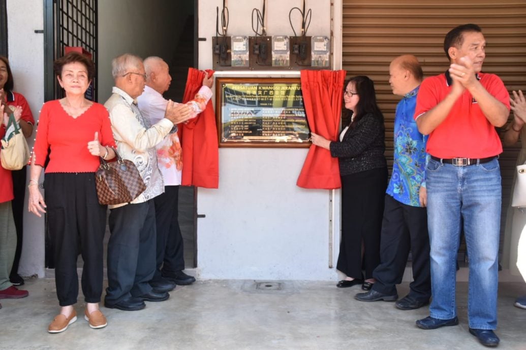 全：（已签发）梁小琴呼吁政府必须正视我国教育问题