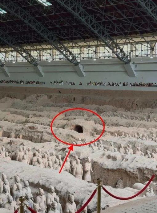 兵马俑坑惊现大洞 秦帝陵博物院解疑
