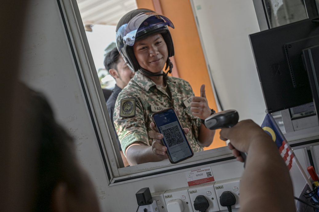 军警率先体验Budi95·总警长感谢昌明政府行动支持军警部队