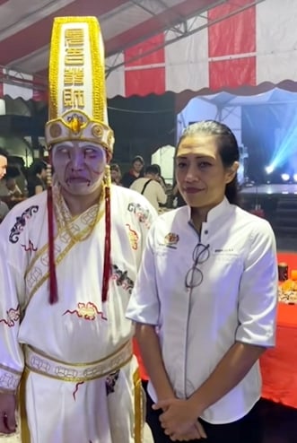 出席中元活动引热议 斯丽娜：多元不可怕