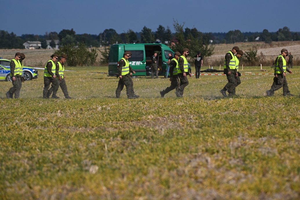 击落疑似俄无人机  波兰警告俄欧正走向“公开冲突”
