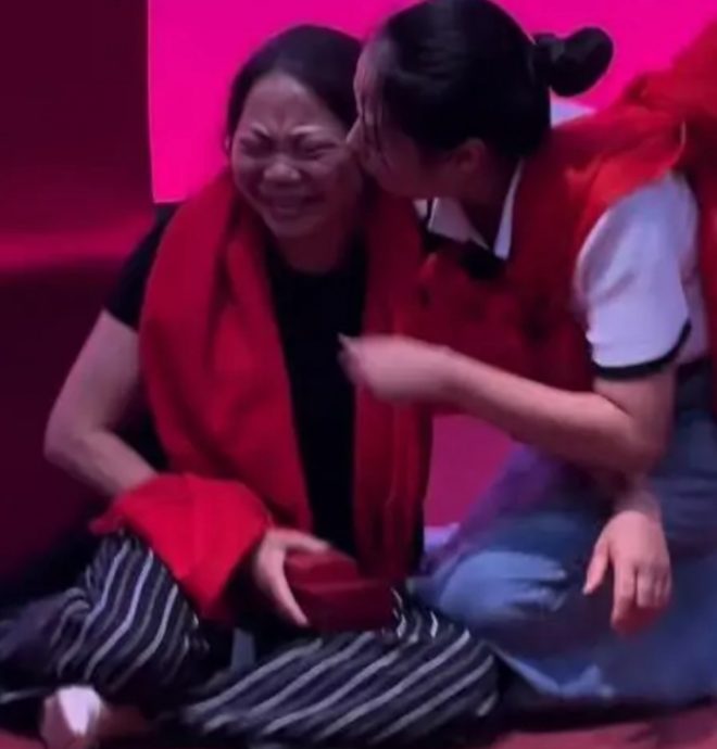 刚满月就被拐 12岁辍学拼出千万身家 男子33年后终与生母团聚