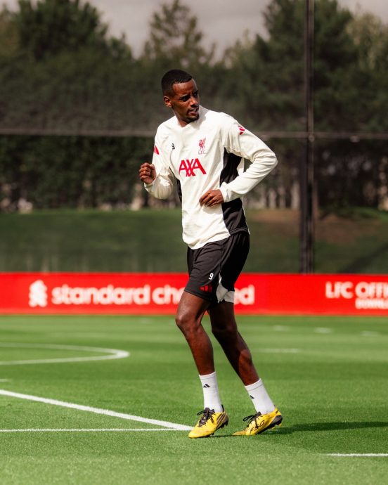 利物浦客战伯恩利  标王伊萨克成焦点