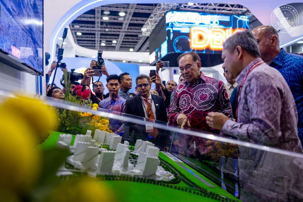 别只听精英层 安华:青年说话政府要听