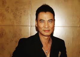 前空姐认不出被称呼“杨生” 任达华幽默化解尴尬获赞没架子