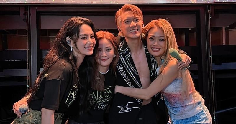 半裸凌空倒立失手 关智斌狠摔舞台