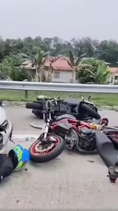 南北大道7车连环撞 印尼女骑士受伤