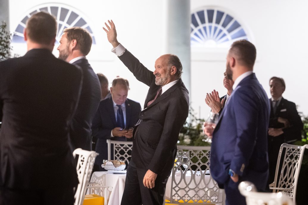 卢特尼克讽印度装腔作势 会在两个月内“说对不起”