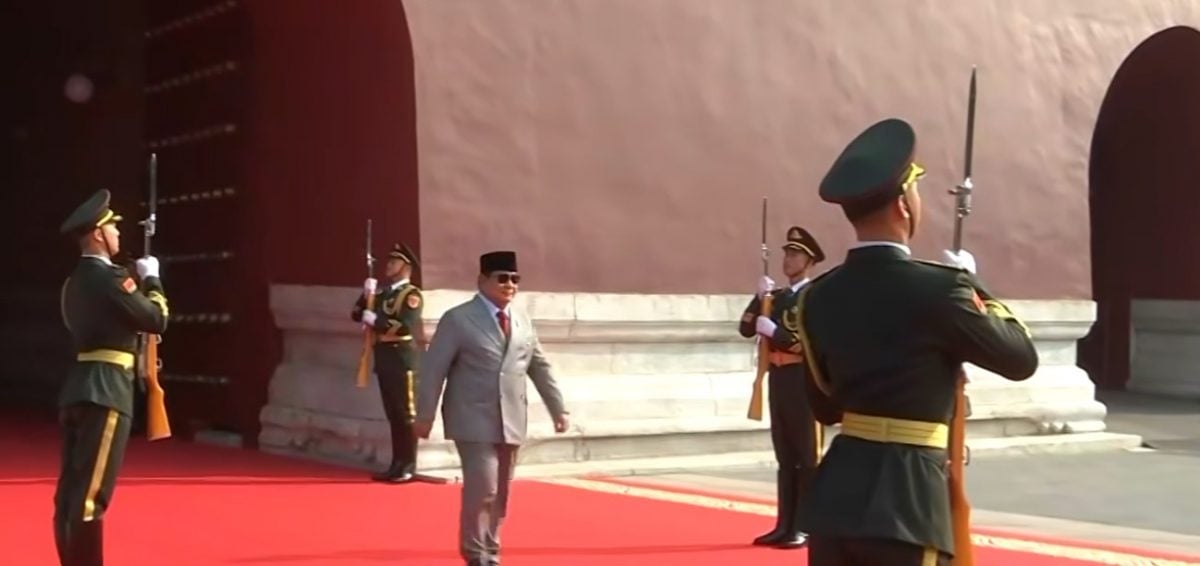 印尼总统普拉博沃恢复行程凌晨抵京 中方表示欢迎