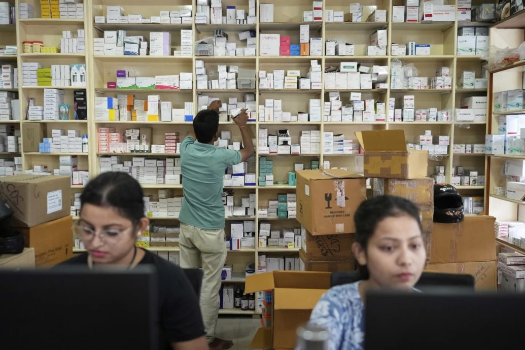 印度大幅削减消费税 保险费及救命药物免税