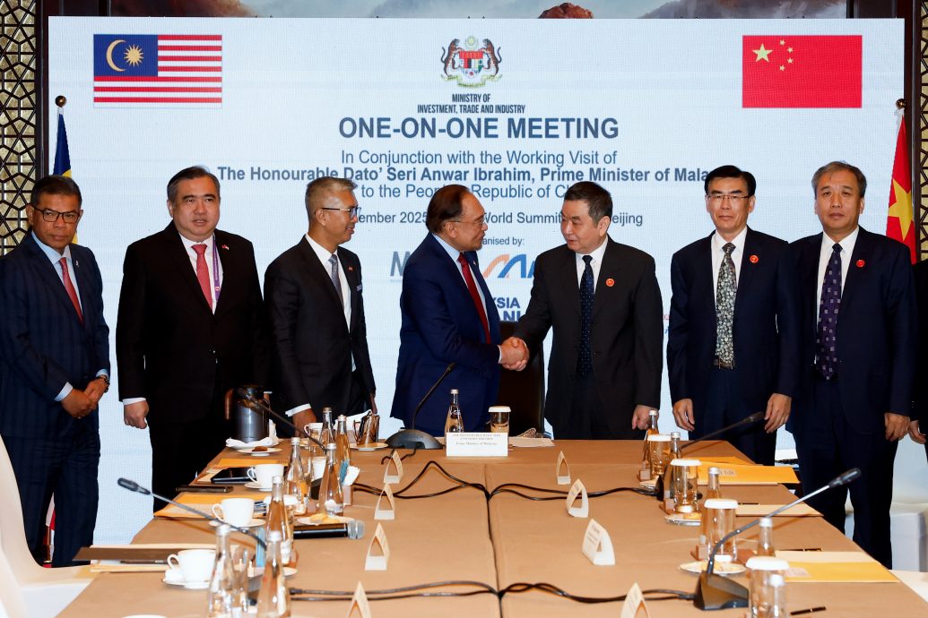 即时国内∕安华会晤中国企业 京东欲在马来西亚发展区域物流枢纽