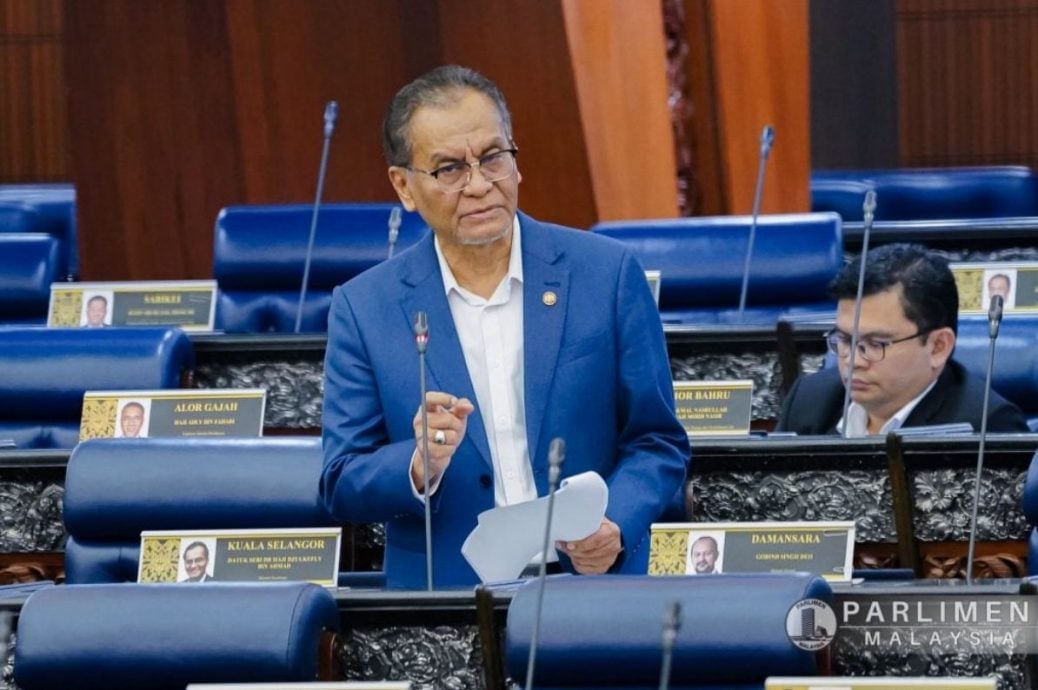 即时国内|政府将全面禁售电子烟 祖基菲里:分阶段落实