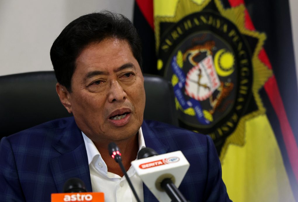 反贪会申请撤销慕尤丁女婿阿德兰柏汉护照·其躲在无引渡条款国家