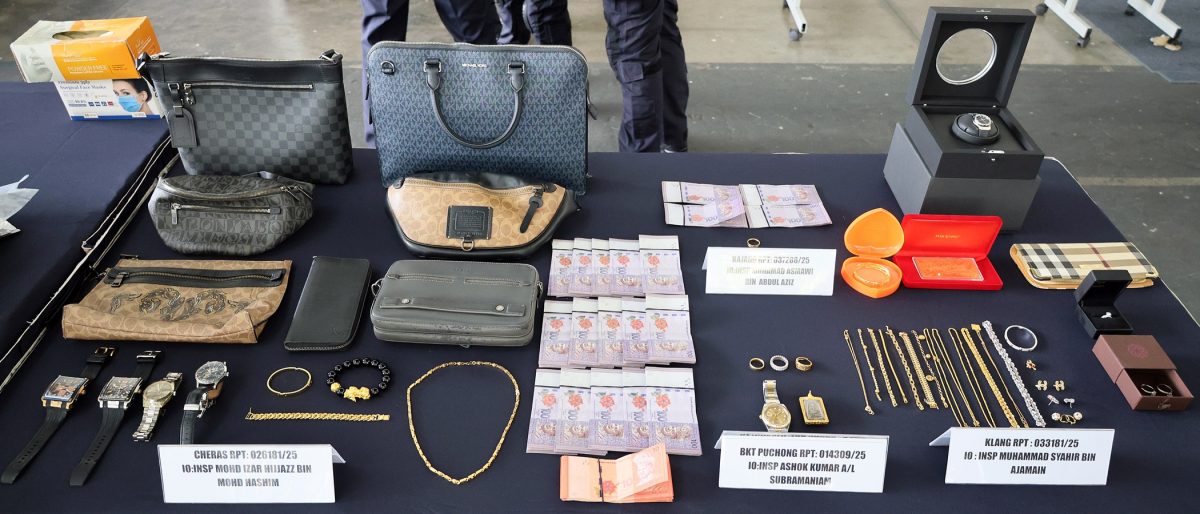 取代前文/警方首次捣破芬太尼贩毒活动·逮捕3人起获近吨“丧尸毒品”