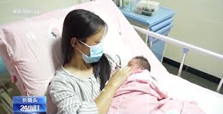 台风挡不住新生命 母子平安谢霆锋送祝福