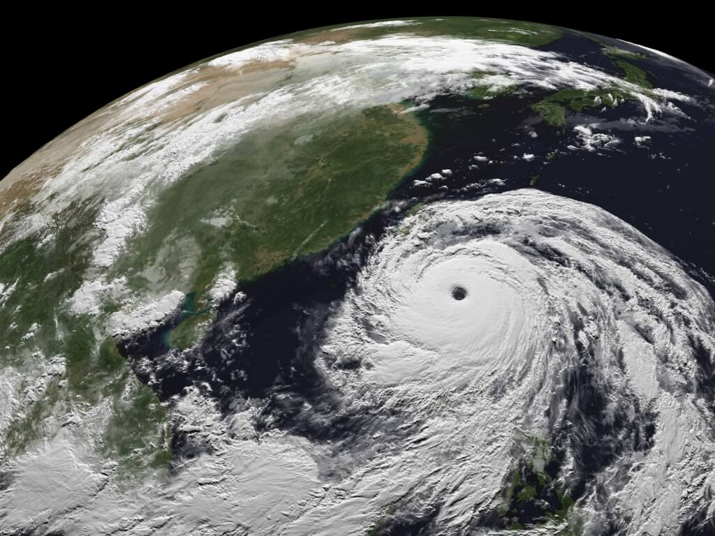 台风桦加沙还在增强 强度与2018年山竹相当