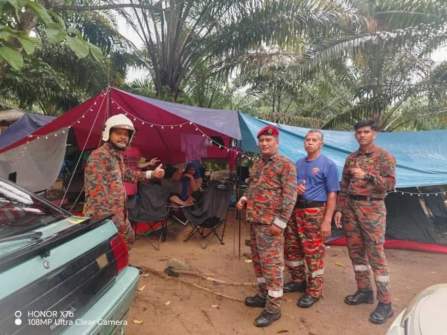 吉粦营地山洪|附近营区约400人 彭小桃证实 29人受困