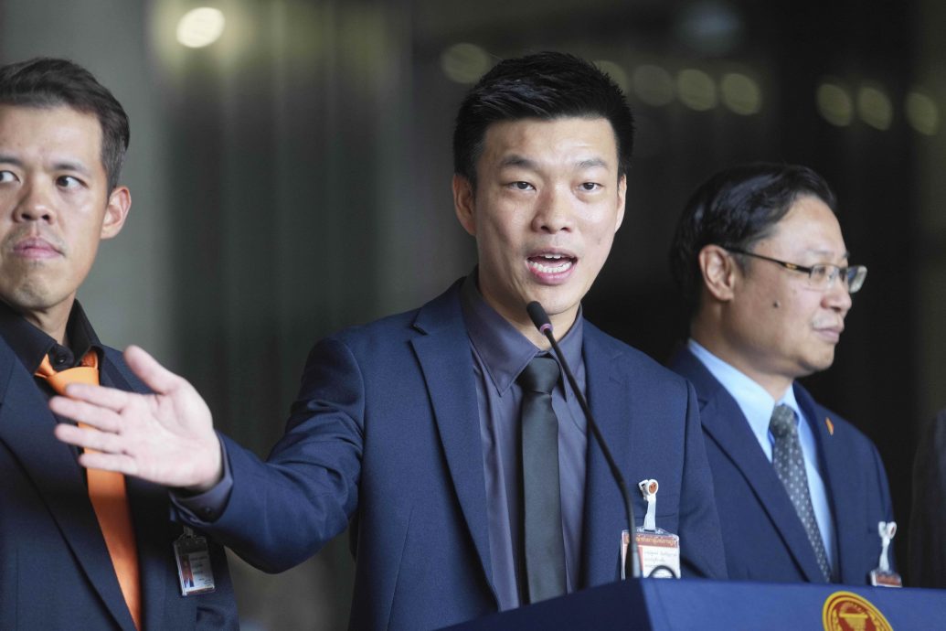 在野党选择泰自豪党后   为泰党提交解散国会请愿书