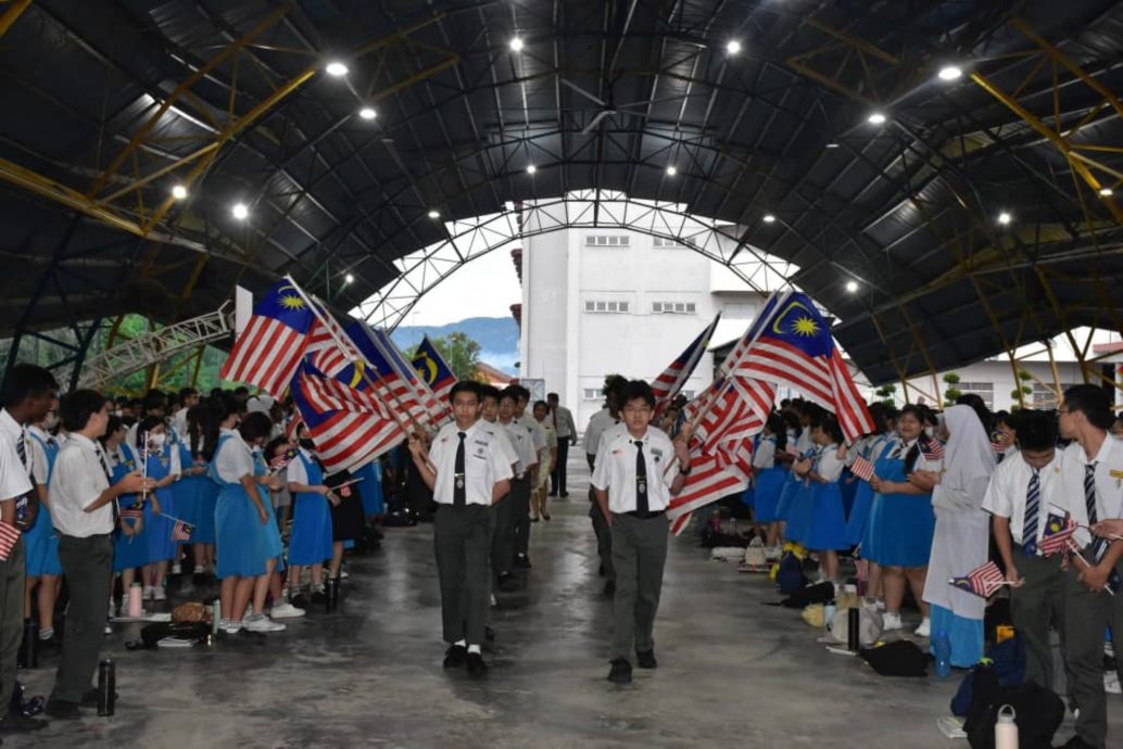 培南华中国庆月活动 拼图游戏展现爱国情