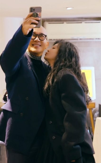 墓碑文被曝无大S姓名 具俊晔“深情字句”挨轰自私