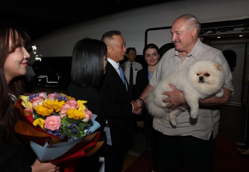 多国领导人陆续抵达北京 将出席抗战胜利80周年纪念活动