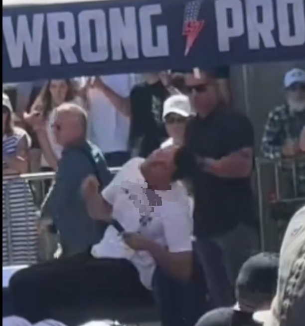 大学演讲辩论枪支议题