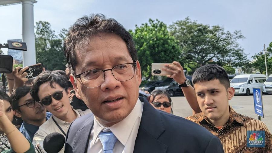 大规模示威后内阁改组 印尼财长换人