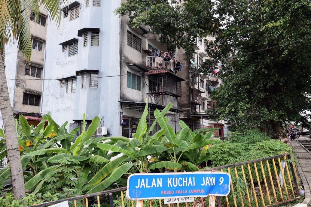 大都会/封面/2025年城市翻新法案引市民疑惑忧虑 老屋主不希望把高昂管理费开销 转嫁子女埋单