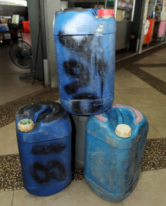 大都会封面主/“仁政昌明RON95津贴，载客快艇无份？”