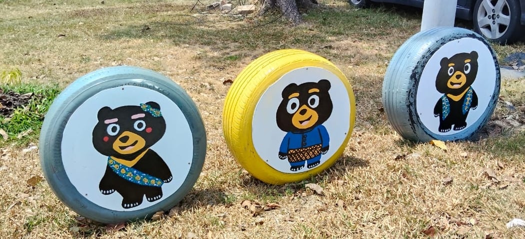 大都会/封面/班村12装置艺术勇闯雪新村复兴计划