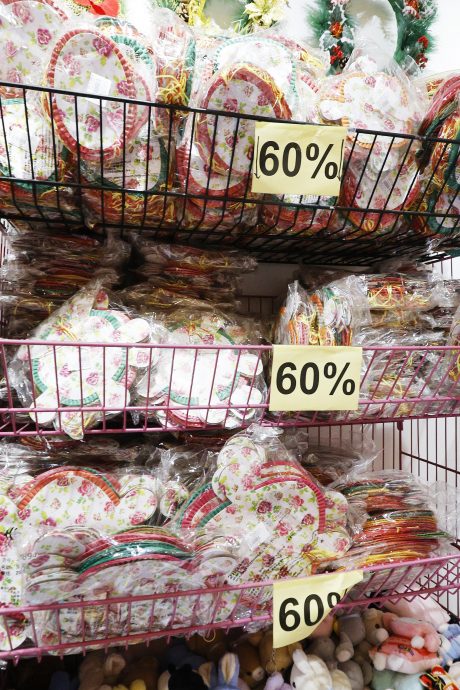 大都会/封面/走访中秋节灯笼市场