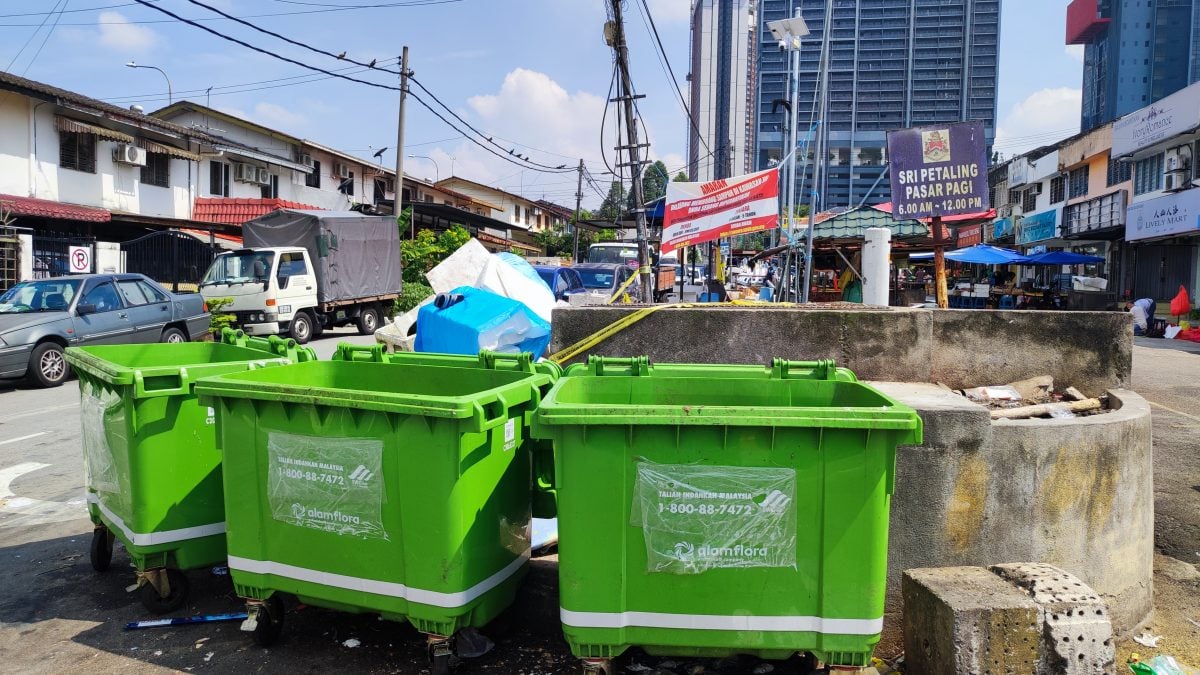 大都会封面／郭素沁巡大城堡巴刹公会装CCTV揪“垃圾虫”／14图