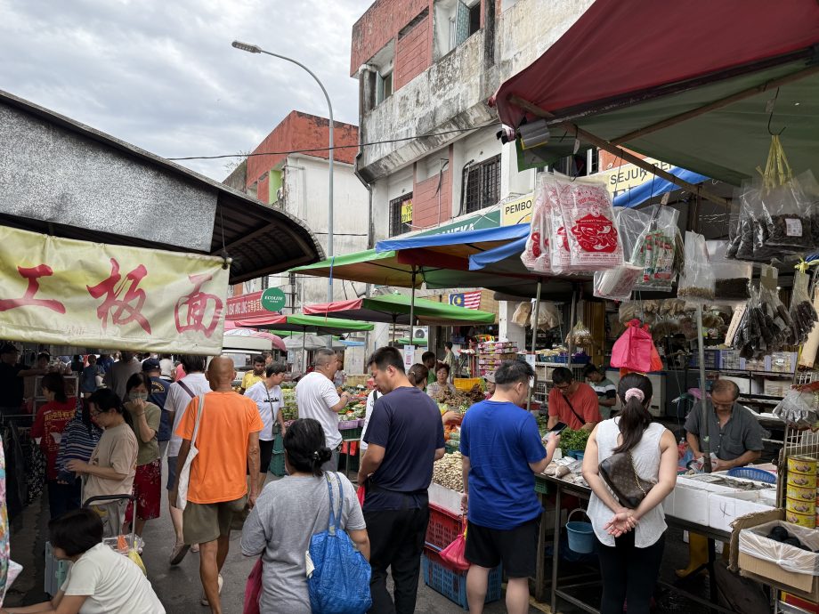 大都会封面/EKVE开通后安邦太子园巴刹客流量/9图