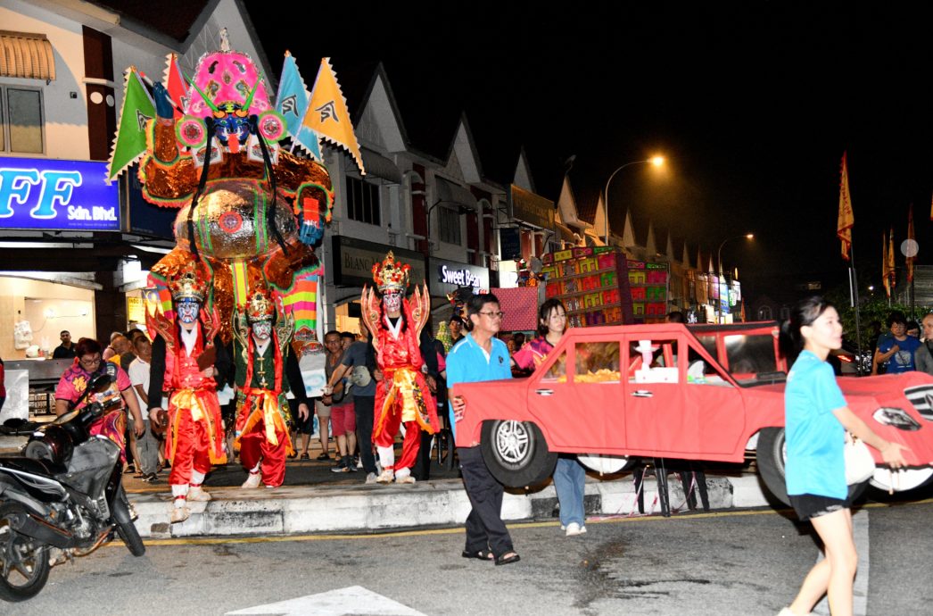 大都会/封面/MBSJ拟禁路旁设平安宴/3图