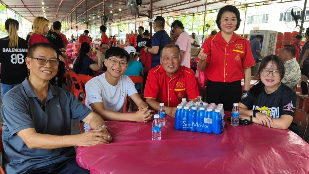 大都会/封面/MBSJ拟禁路旁设平安宴/3图