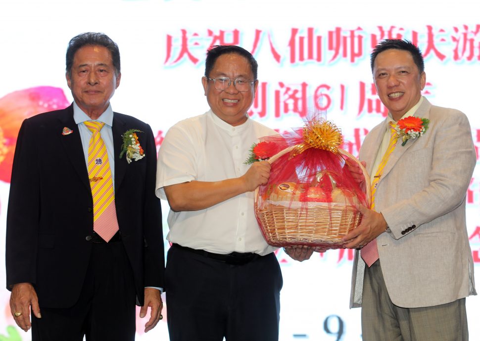 大都会(早报必头)/巴生德教会紫生阁阁庆