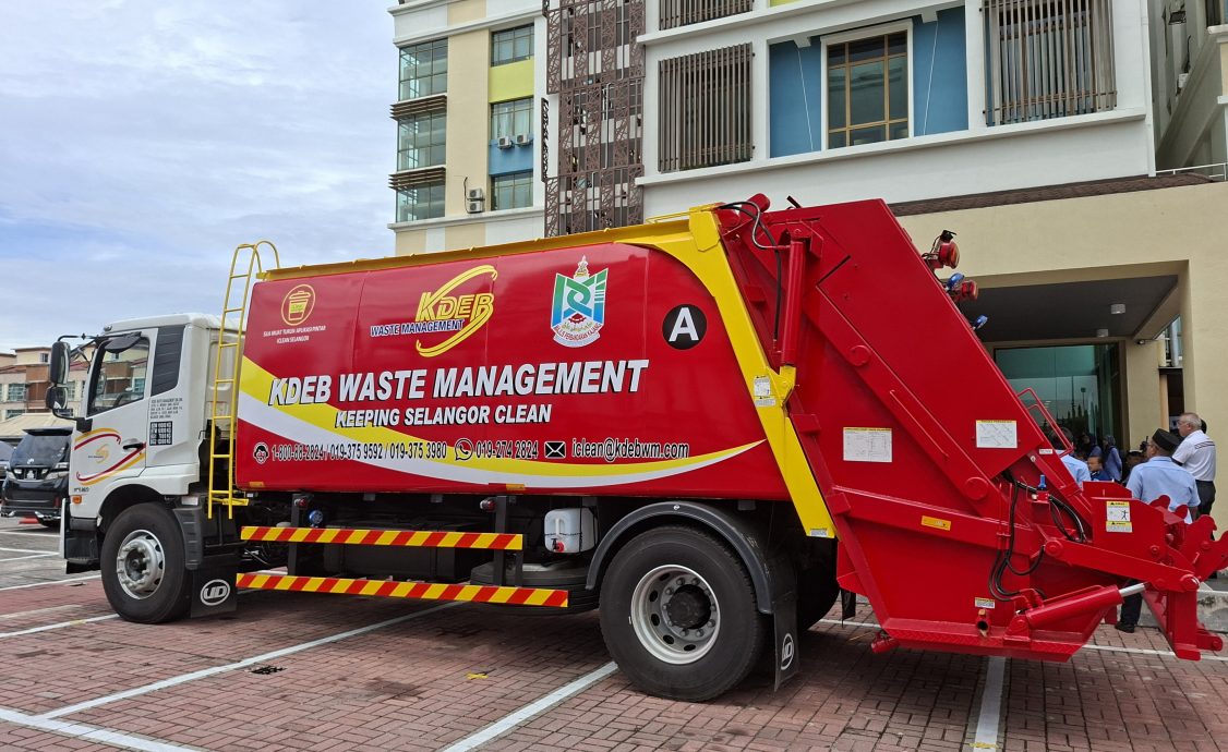 大都会/加影扩展92个服务区,全新红黄色垃圾车登场/3图