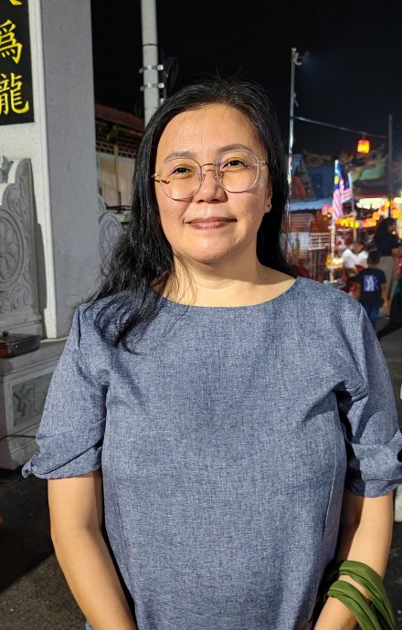 大都会：仁嘉隆“今时月、古早味”中秋长桌宴，吸引逾千村民踊跃参与