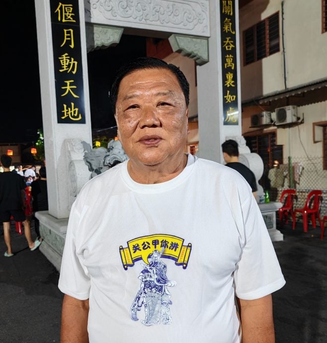 大都会：仁嘉隆“今时月、古早味”中秋长桌宴，吸引逾千村民踊跃参与