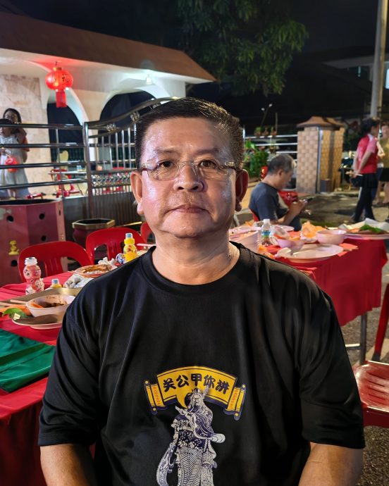 大都会：仁嘉隆“今时月、古早味”中秋长桌宴，吸引逾千村民踊跃参与