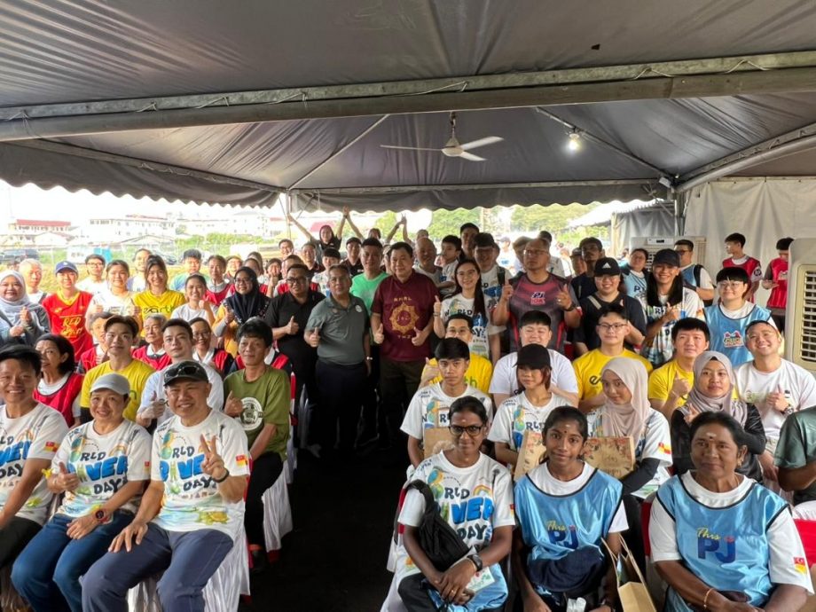 大都会:嘉玛莉亚出席清洁大马日