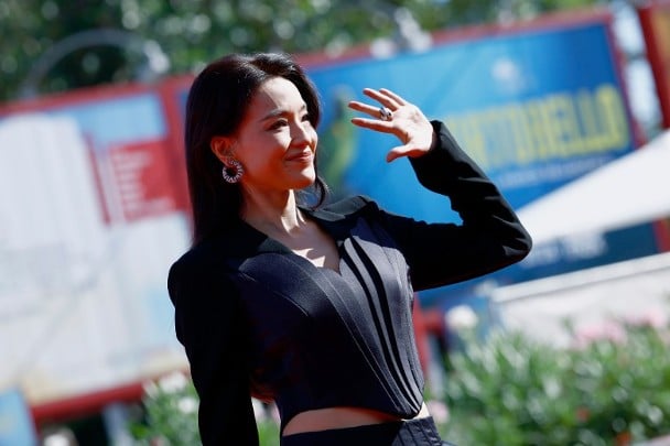 威尼斯影展|舒淇首映礼哭了 《女孩》口碑好坏参半