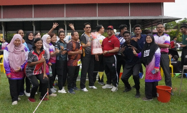 学海学记|校园报道|主文|教师化身运动员 创意造型大比拼