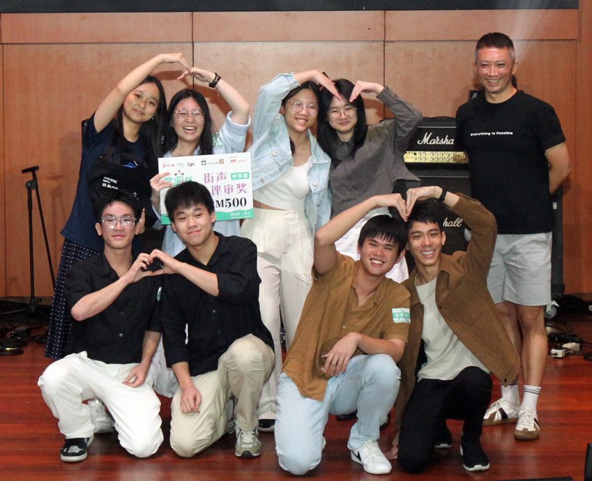 学海杯|《流浪诗人》横扫5奖称霸中学组 大专组郑旻旻独揽7奖成大赢家