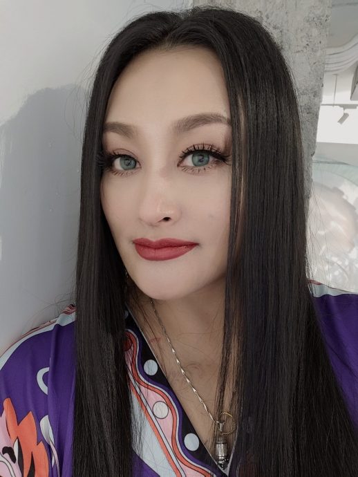 家家提台风灾情失言挨轰 亲姐叹:没法救你了