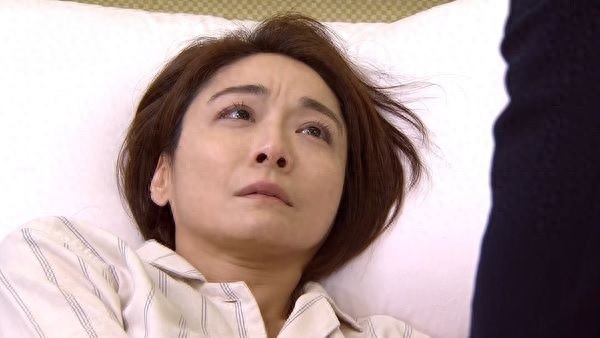 密友爆料被换药 江祖平遭性侵拍裸照