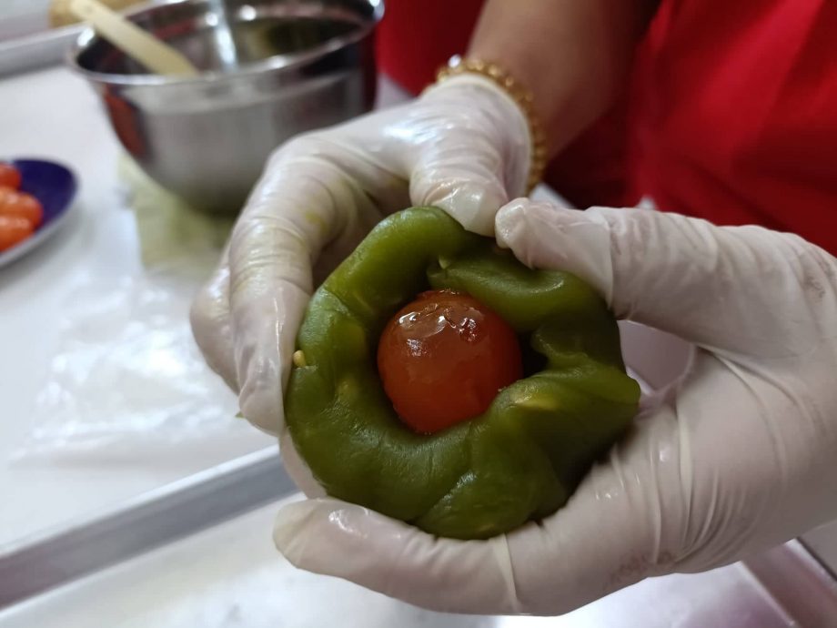 封面-大都会/走访月饼原料市场/10图