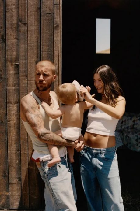 小贾不足2个月再出新专辑 粉丝熬夜“在线等”