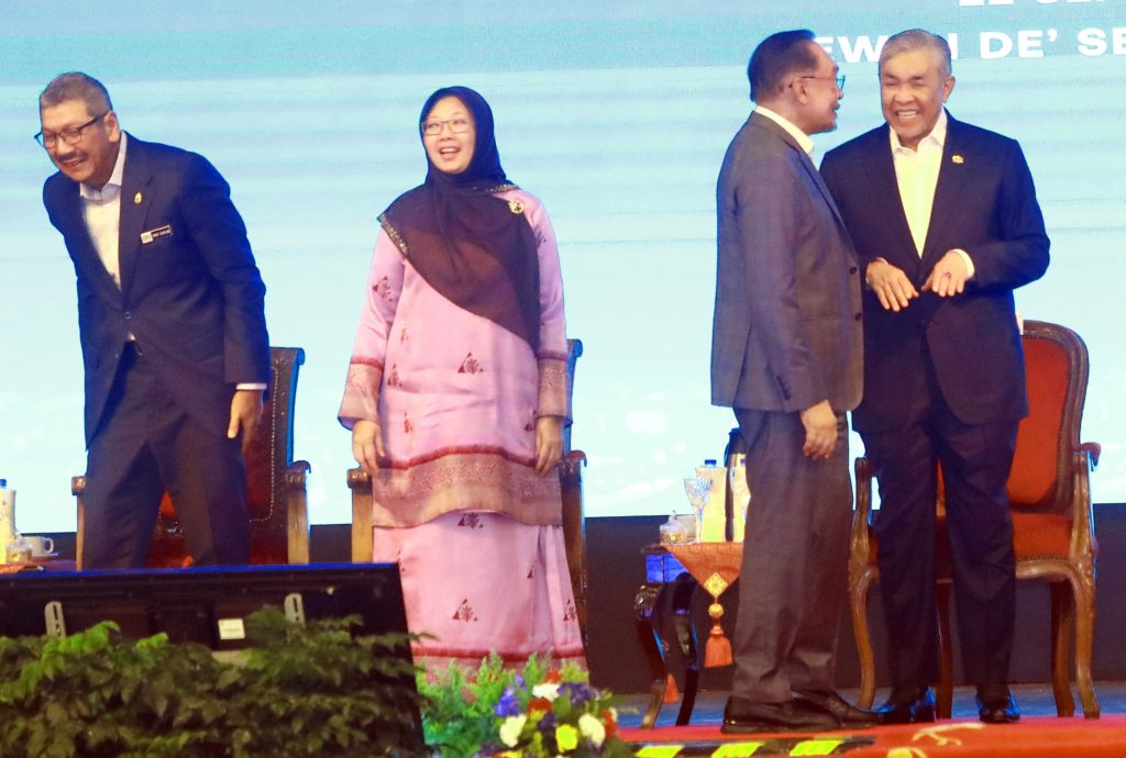  已上网，请取代；安华：大马Ron95油价仅次于汶莱而已